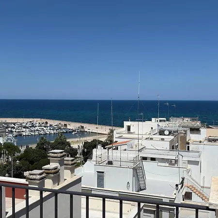 Апартаменти Palazzotorre203 Highest Seaview Terrace In The *